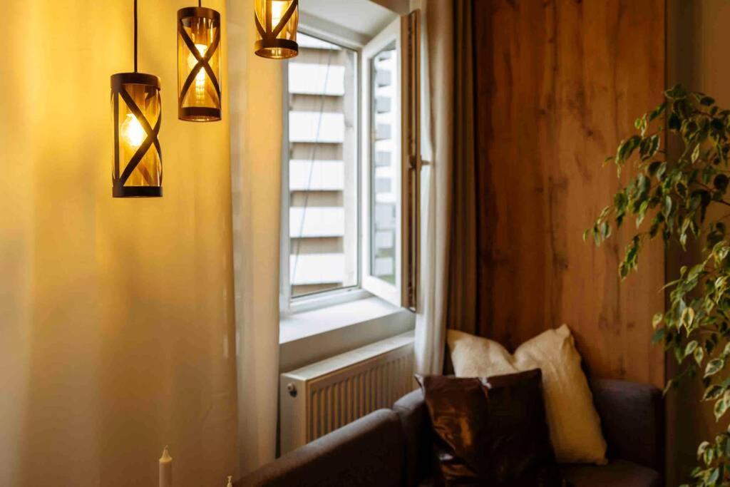 Stunning Views 2Br Intercontinental Flat Apartment Bukares Bagian luar foto